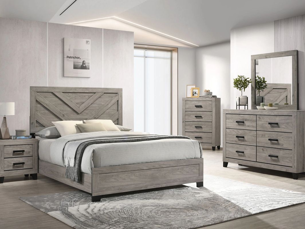 Ashdale 5PC Queen Collection - Free Nightstand
