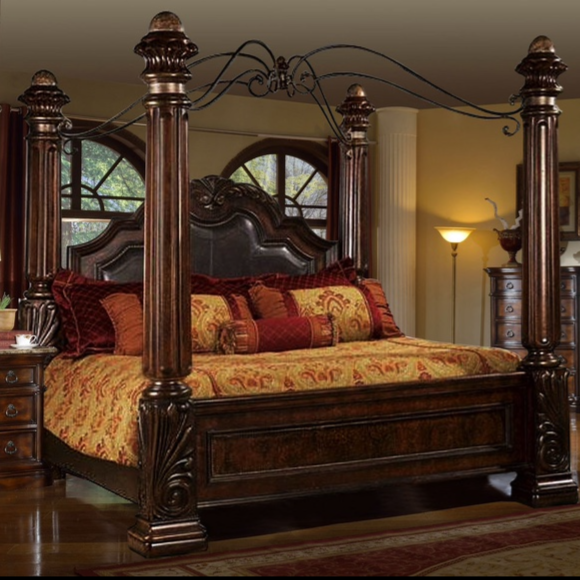 Buckingham Bedframe