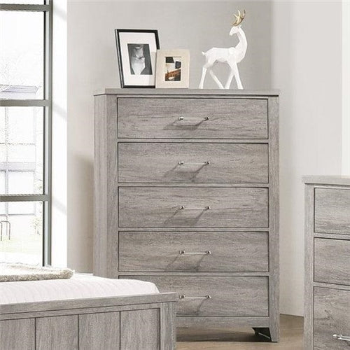 Ellewood Chest