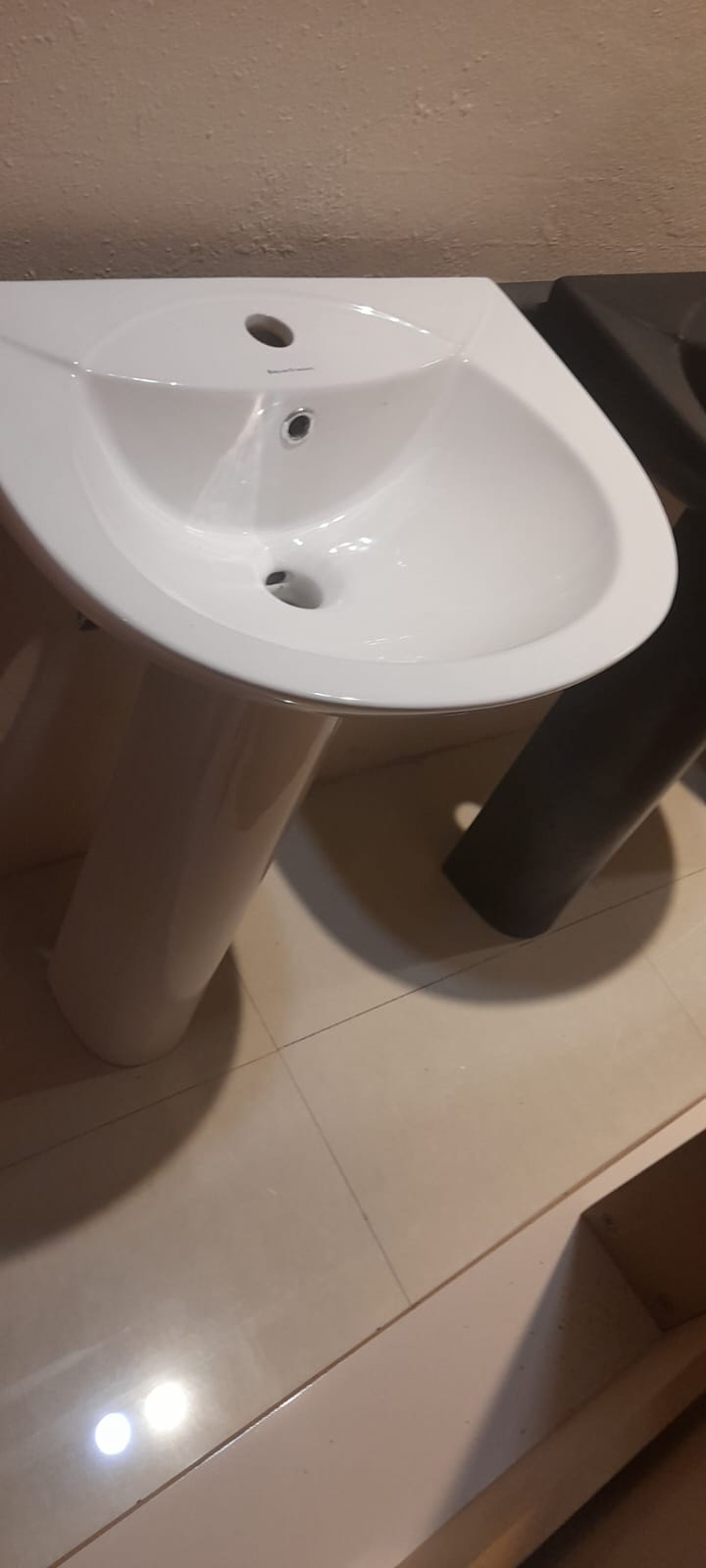 M-306 Pedestal Basin