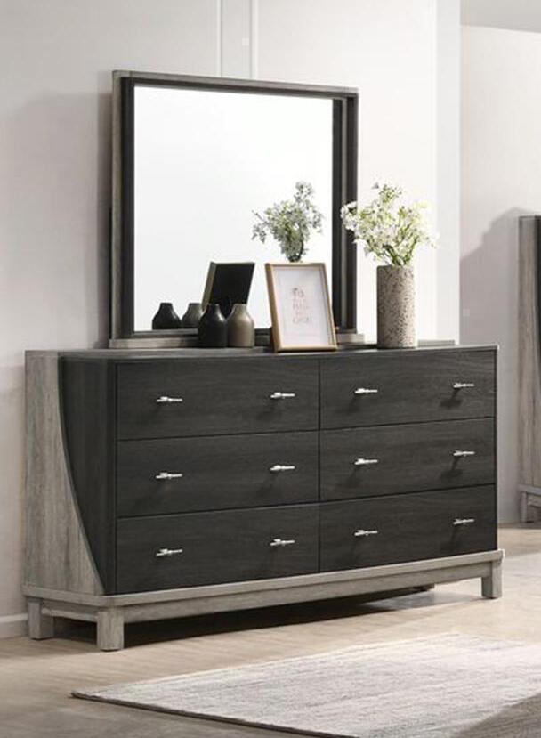 Silver Ridge Dresser & Mirror