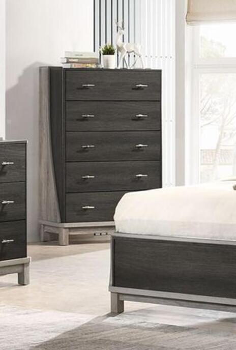 Silver Ridge Chest