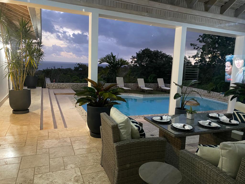 Coral Bay Dining Set