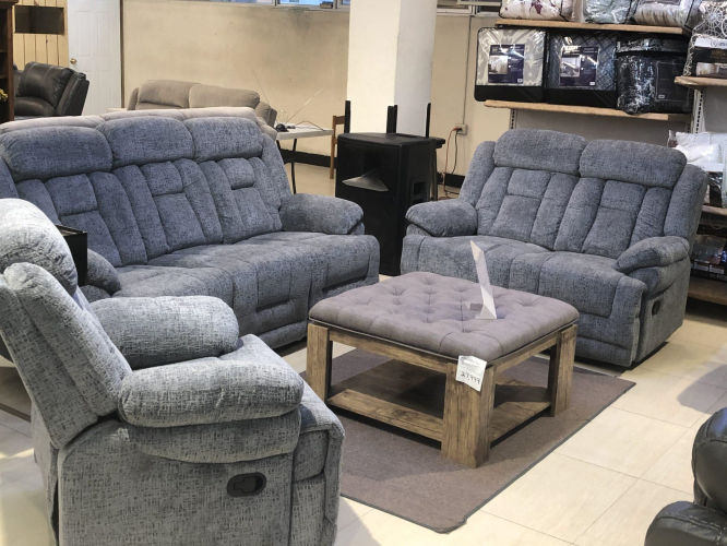 Governor Sofa Set