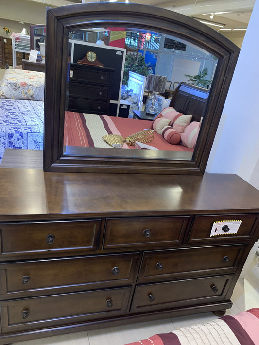 Porter Mocha Dresser & Mirror