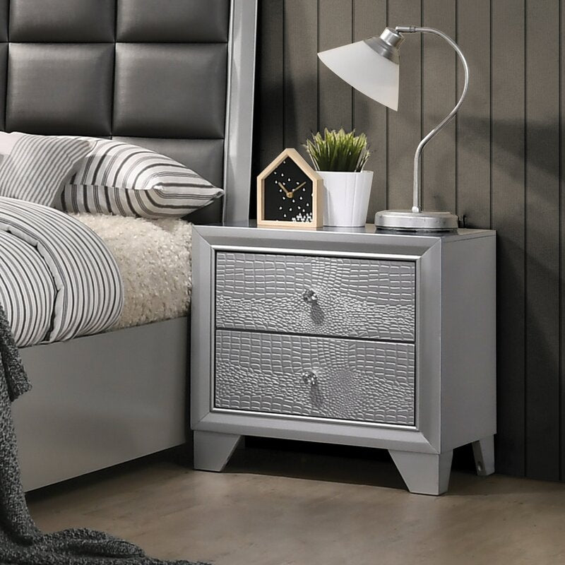 Valencia 5PC Queen Collection | FREE Nightstand